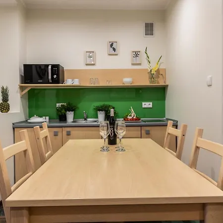 Udanypobyt Apartamenty Przy Dolinach C I D Koscielisko Room photo
